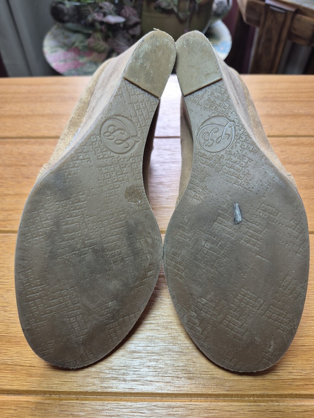 Lucky Brand "Yasmine" Wedge Booties - Womens Size 8 - Picture 4 of 6